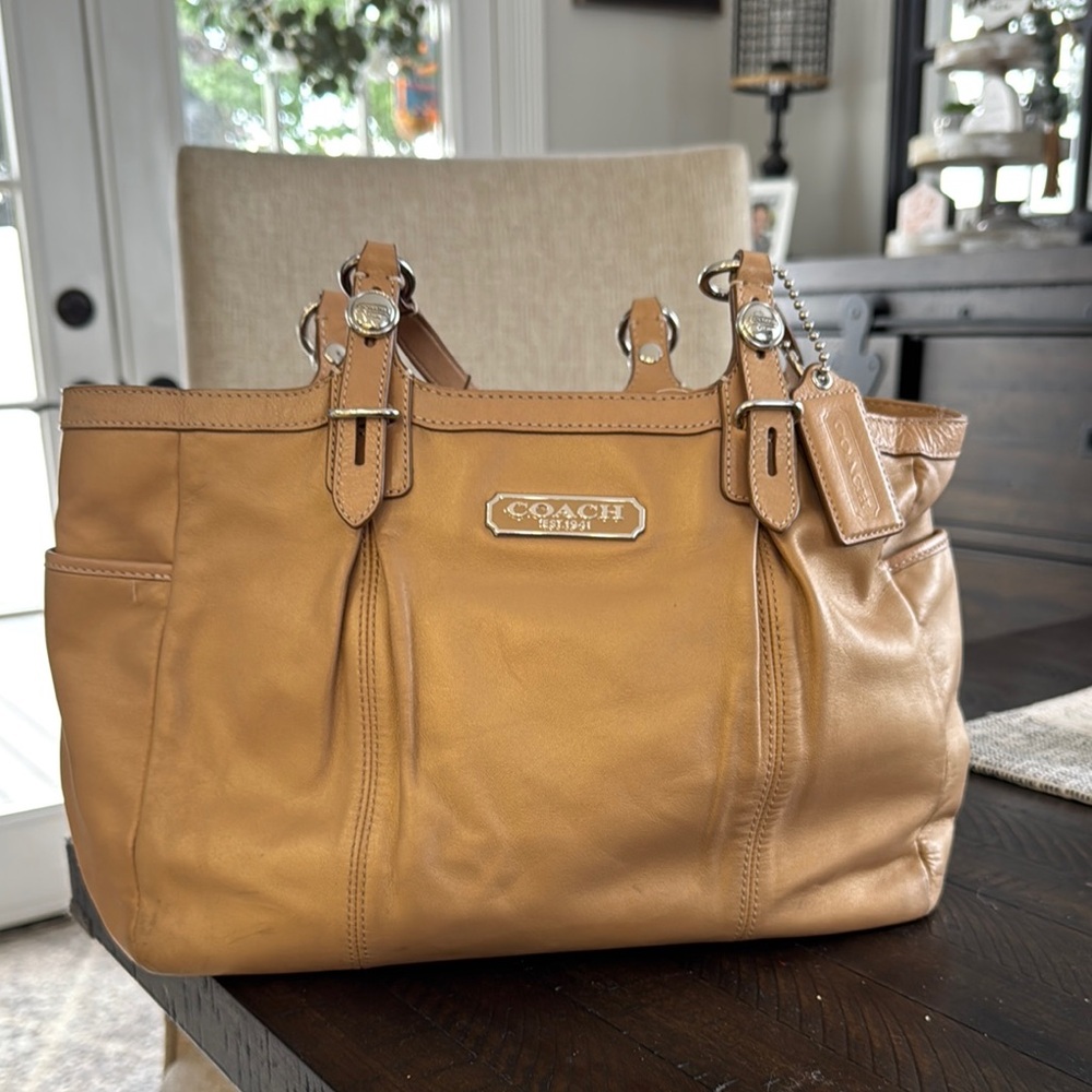 Coach Caramel Leather Shoulder Bag